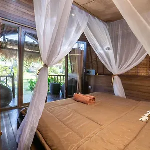 https://brothers-bungalows.hotelsseminyak.net